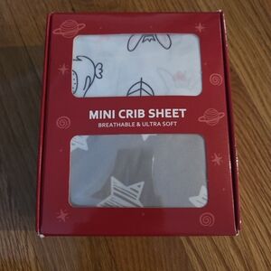 Mini Crib Sheet with Star and Bunny Print